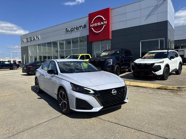 2025 Nissan Altima 2.5 SR