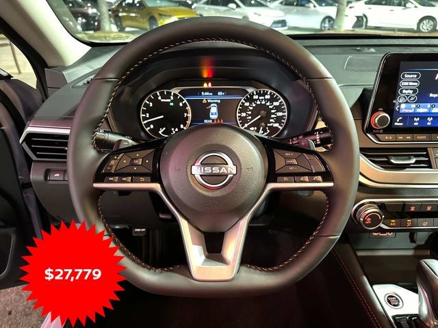 2025 Nissan Altima 2.5 SR