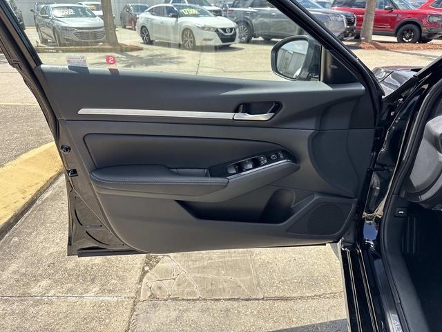 2025 Nissan Altima 2.5 SL