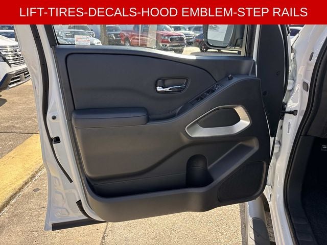 2026 Nissan Frontier SV