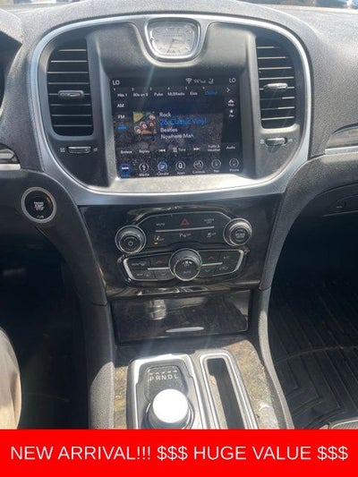 2018 Chrysler 300 Limited