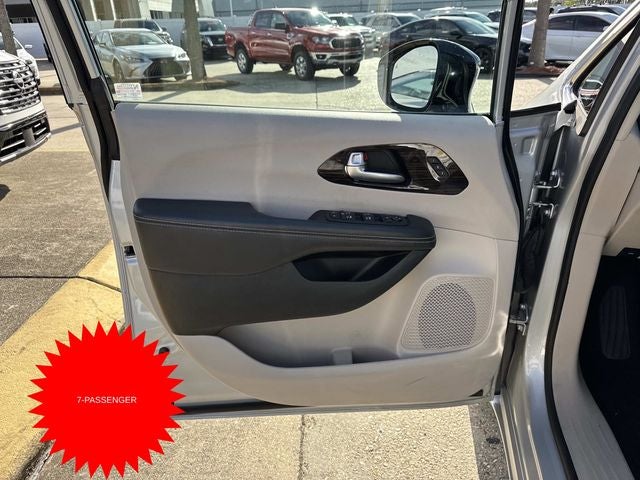 2024 Chrysler Pacifica Limited