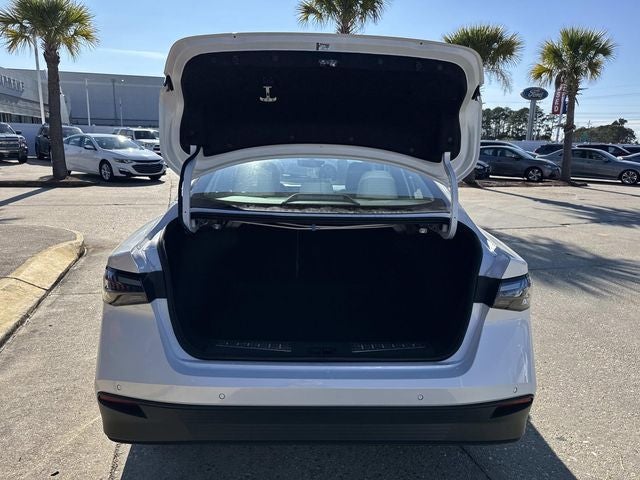 2026 Nissan Sentra SL