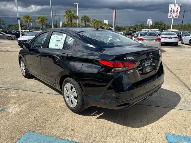 2025 Nissan Versa 1.6 S