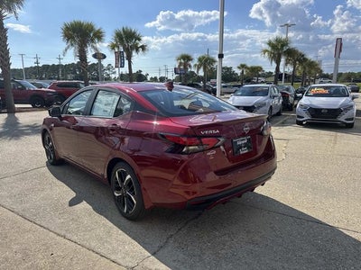 2025 Nissan Versa 1.6 SR