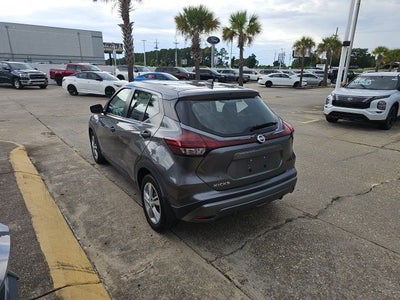 2021 Nissan Kicks S