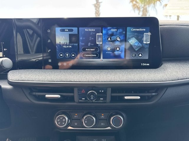 2027 Nissan Kicks S