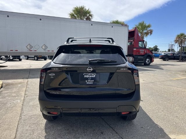 2027 Nissan Kicks SV