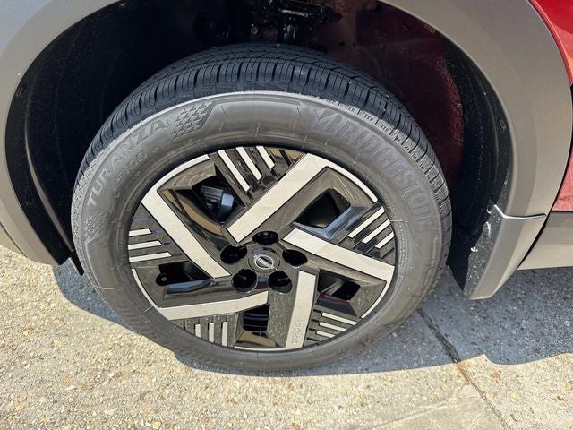 2027 Nissan Kicks Base