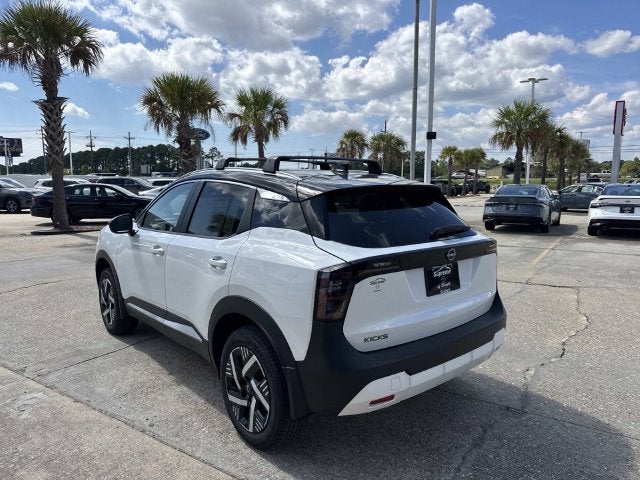 2027 Nissan Kicks SV