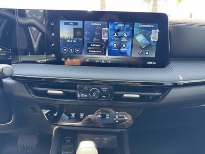 2027 Nissan Kicks SR