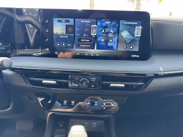 2027 Nissan Kicks SR