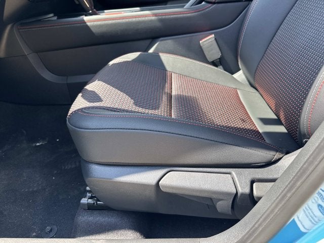 2027 Nissan Kicks SR