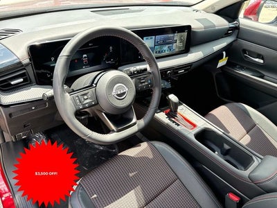 2025 Nissan Kicks SR