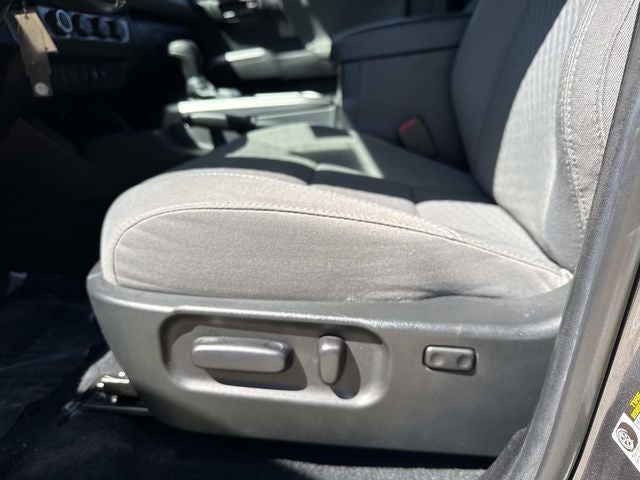 2022 Toyota Tacoma V6