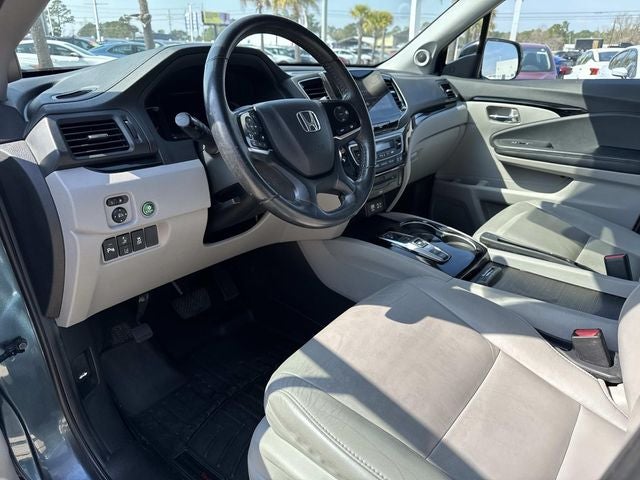 2021 Honda Pilot Touring 7 Passenger