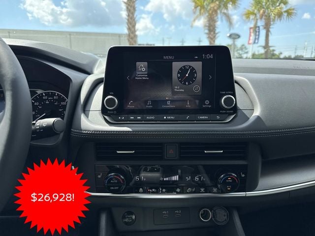 2026 Nissan Rogue SV