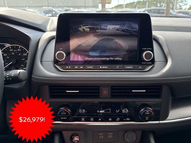 2026 Nissan Rogue SV