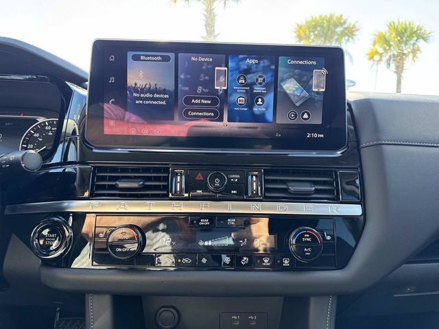 2026 Nissan Pathfinder SV