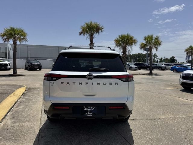 2026 Nissan Pathfinder SV