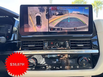 2026 Nissan Pathfinder SL