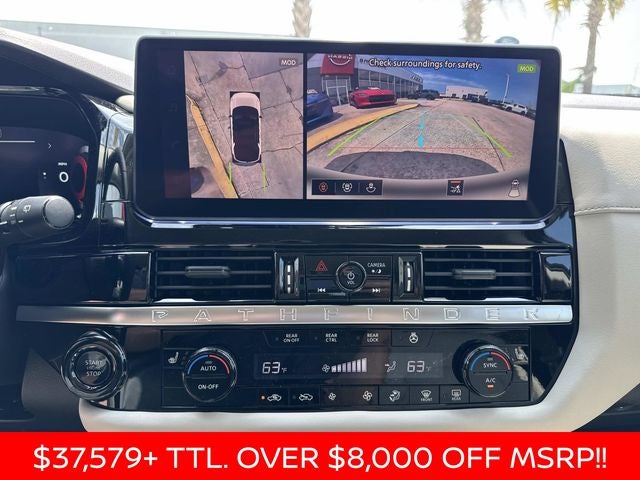 2026 Nissan Pathfinder SL