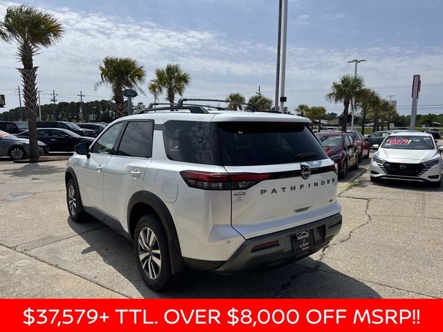 2026 Nissan Pathfinder SL