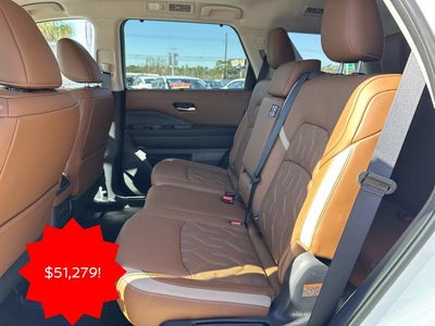 2026 Nissan Pathfinder Platinum