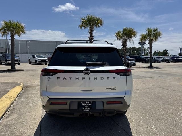 2026 Nissan Pathfinder Platinum
