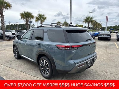 2026 Nissan Pathfinder Platinum