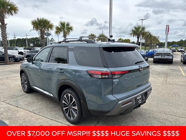 2026 Nissan Pathfinder Platinum