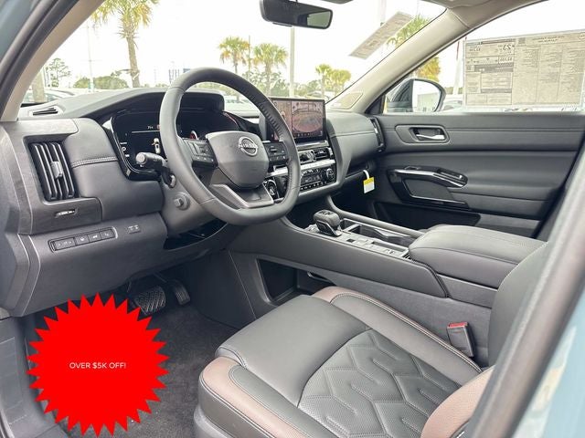 2026 Nissan Pathfinder Platinum