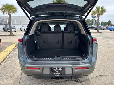 2026 Nissan Pathfinder Platinum