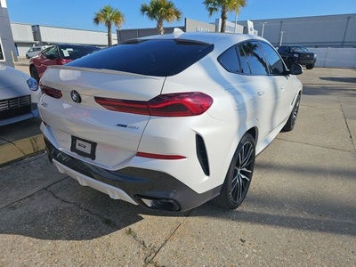 2023 BMW X6 xDrive40i