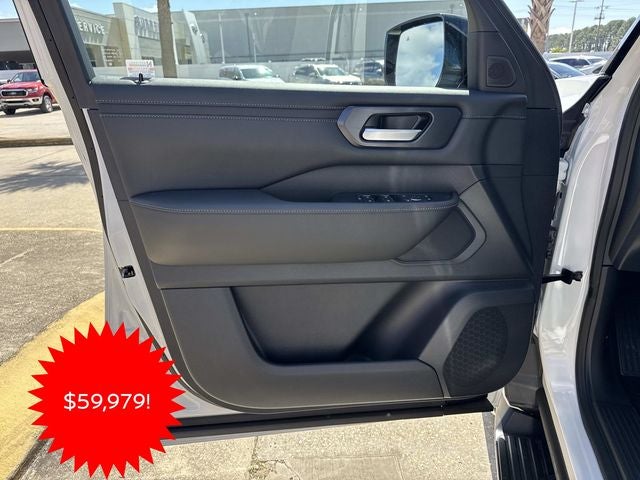 2026 Nissan Armada SV