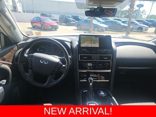 2023 INFINITI QX80 Premium Select