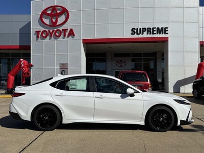 2026 Toyota Camry SE