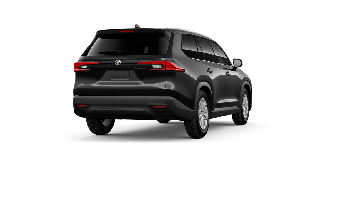 2026 Toyota Grand Highlander XLE - Photo 9