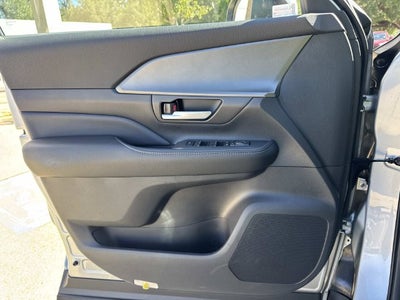 2026 Toyota Grand Highlander Hybrid Hybrid XLE