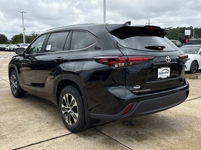 2026 Toyota Highlander Hybrid Hybrid XLE