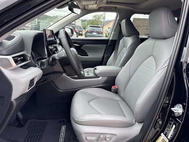 2026 Toyota Highlander Hybrid Hybrid XLE