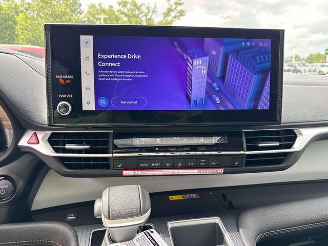 2026 Toyota Sienna XLE 8 Passenger