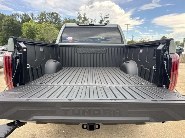 2026 Toyota Tundra i-FORCE MAX Platinum i-FORCE MAX