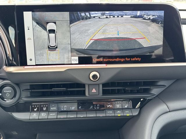 2026 Toyota Toyota Crown Signia Limited