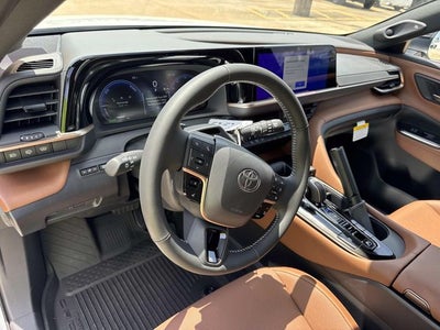 2026 Toyota Toyota Crown Signia Limited