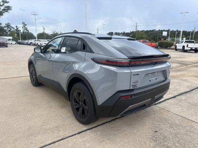 2026 Toyota C-HR SE
