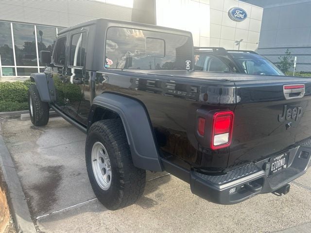 2023 Jeep Gladiator Sport