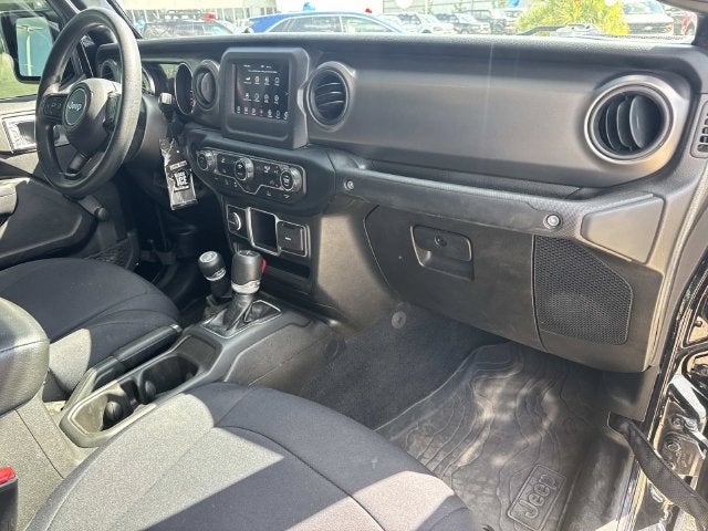 2023 Jeep Gladiator Sport