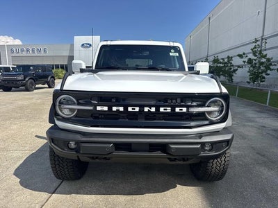2026 Ford Bronco Outer Banks