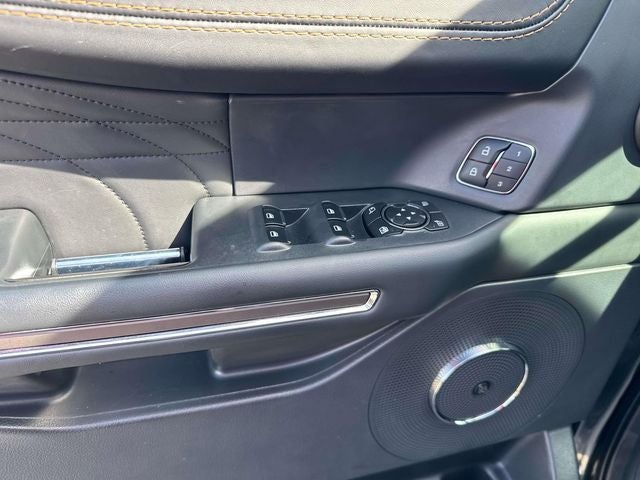 2023 Ford Expedition Max Platinum
